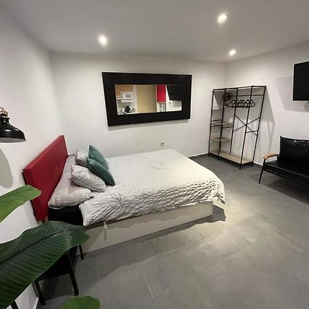 Apartmento En El Corazon De Malasana Madrid Bagian luar foto