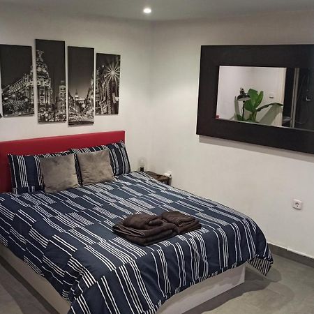 Apartmento En El Corazon De Malasana Madrid Bagian luar foto